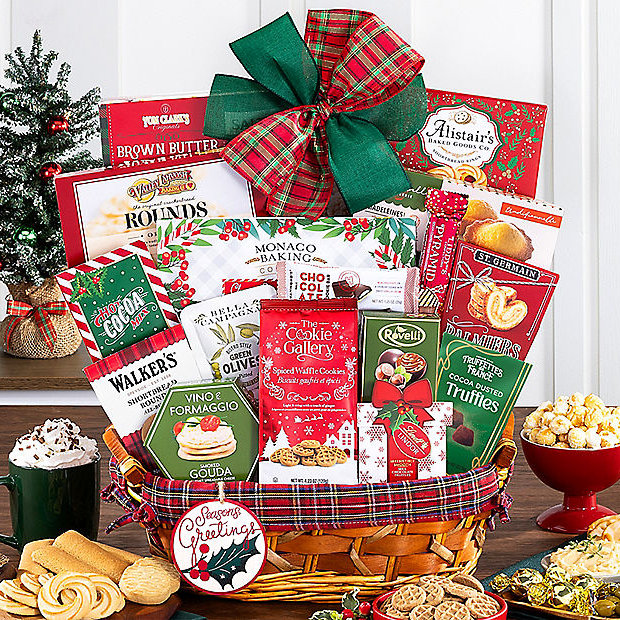 Season's Greetings: Christmas Holiday Gift Basket