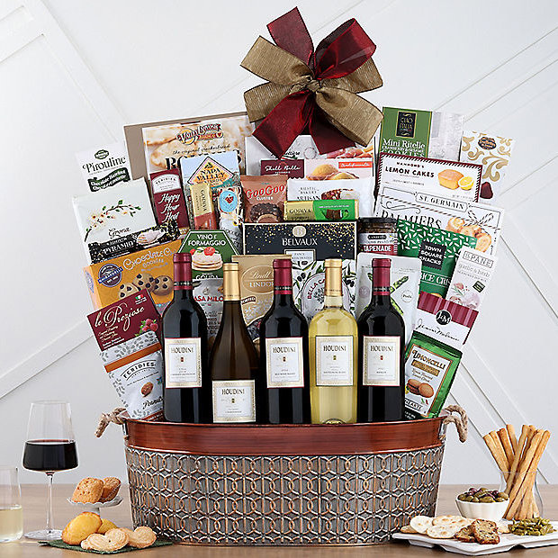 Houdini Vineyards Selection: Gourmet Wine Gift Basket