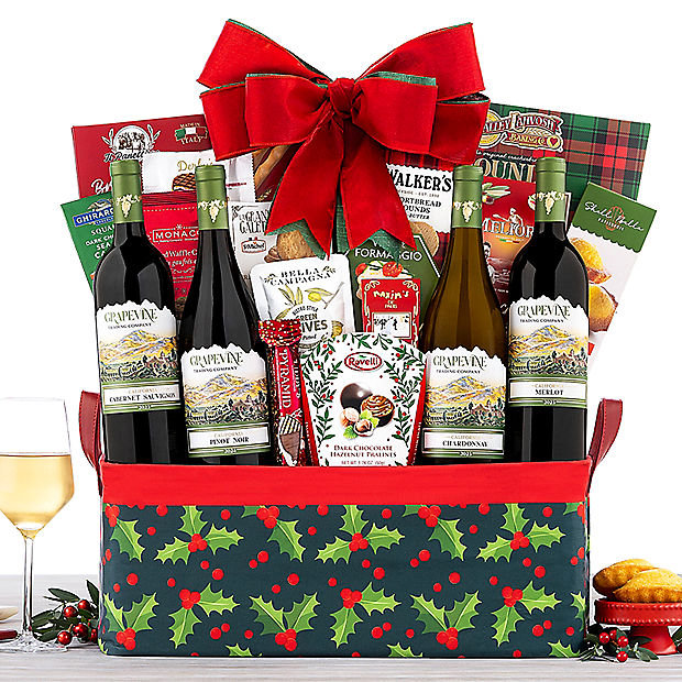 Grapevine Trading Holiday Quartet: Wine Gift Basket