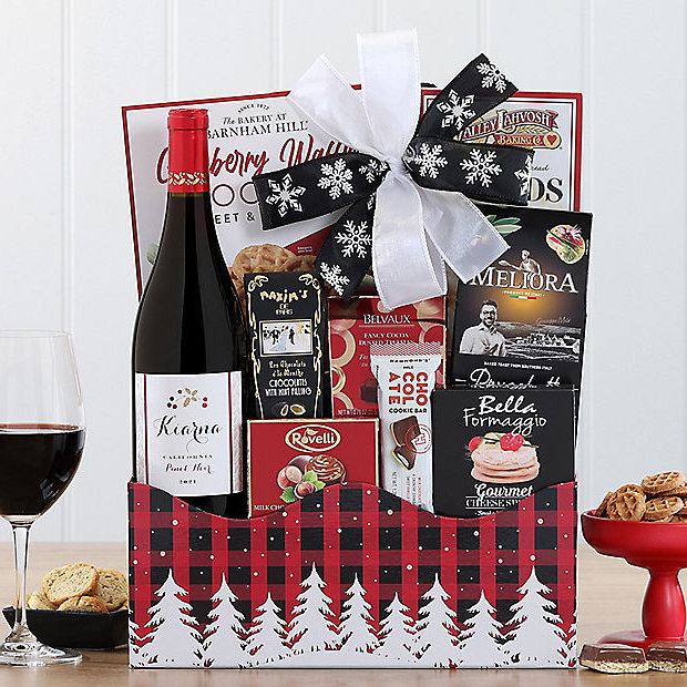 Winter Fest: Pinot Noir Holiday Wine Basket