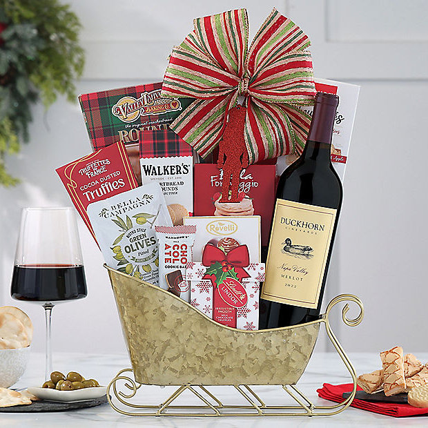 Duckhorn Merlot: Holiday Wine Sleigh Basket