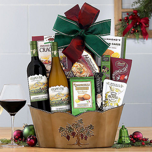 Grapevine Trading Duet: Gourmet Wine Basket