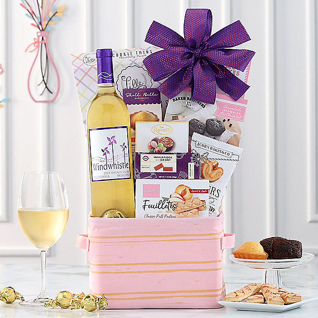 CHEERS!: Windwhistle Wine Gift Basket